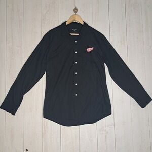 Retro Minimalist Sportwear NHL Licensed Detroit Red Wings Button-Down Antigua